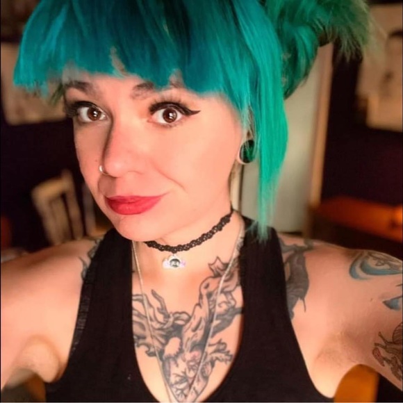 Meet your Posher, Penny - Picture 1 of 1